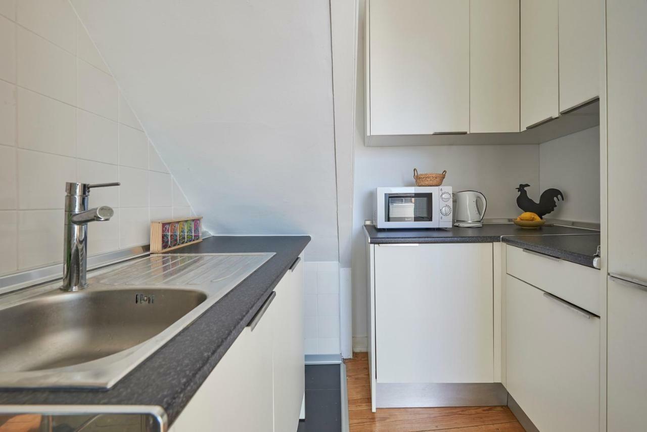 Charming Apartment Em Belem-Books And Canvas 리스본 외부 사진